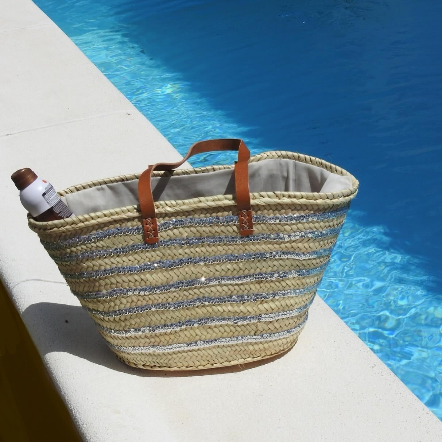 capazo de paja con lentejuelas brillantes para verano - Velea